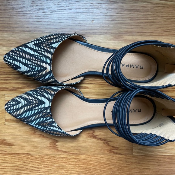 Rampage black sandals - Picture 2 of 3